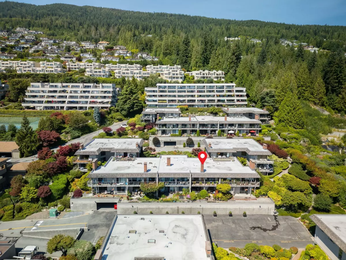 Community Amenities Photo (Clubhouse) of 24 2214 Folkestone Way, West Vancouver, BC