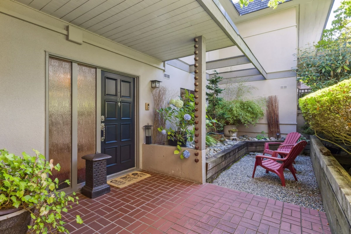 Exterior Front Photo of 24 2214 Folkestone Way, West Vancouver, BC