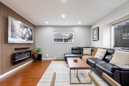 Kitchen Photo of 5 20625 118 Avenue, Maple Ridge, BC