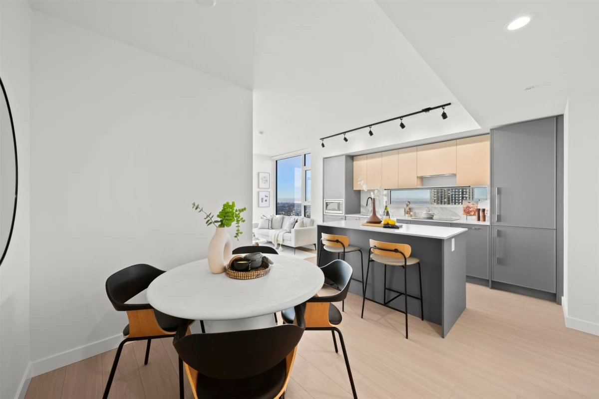 Kitchen Island Photo of 3303 13745 George Junction, Surrey, BC