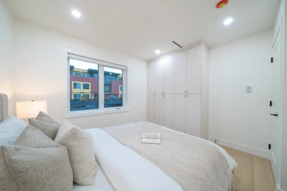 Hallway Photo of 3462 Welwyn Street, Vancouver, BC