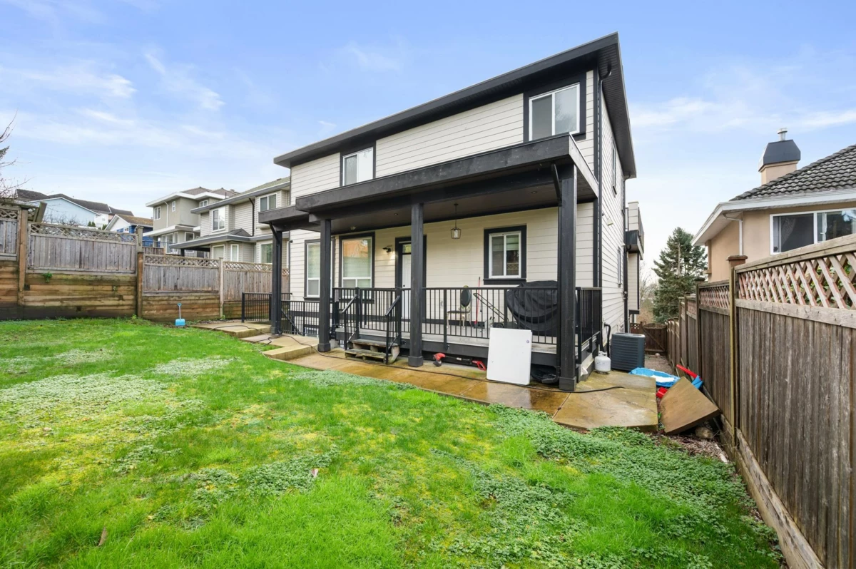 Community Amenities Photo (Clubhouse) of 11060 129 Street, Surrey, BC