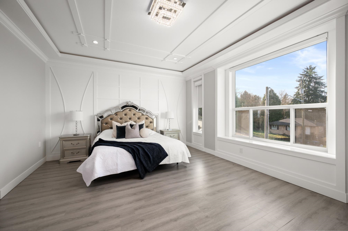 Entry Foyer Photo of 11060 129 Street, Surrey, BC