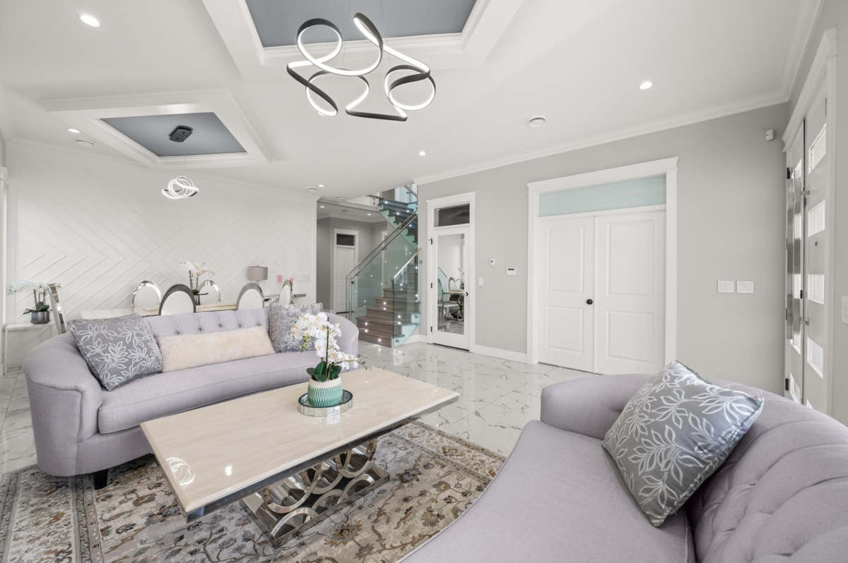 Family Room Photo of 11060 129 Street, Surrey, BC