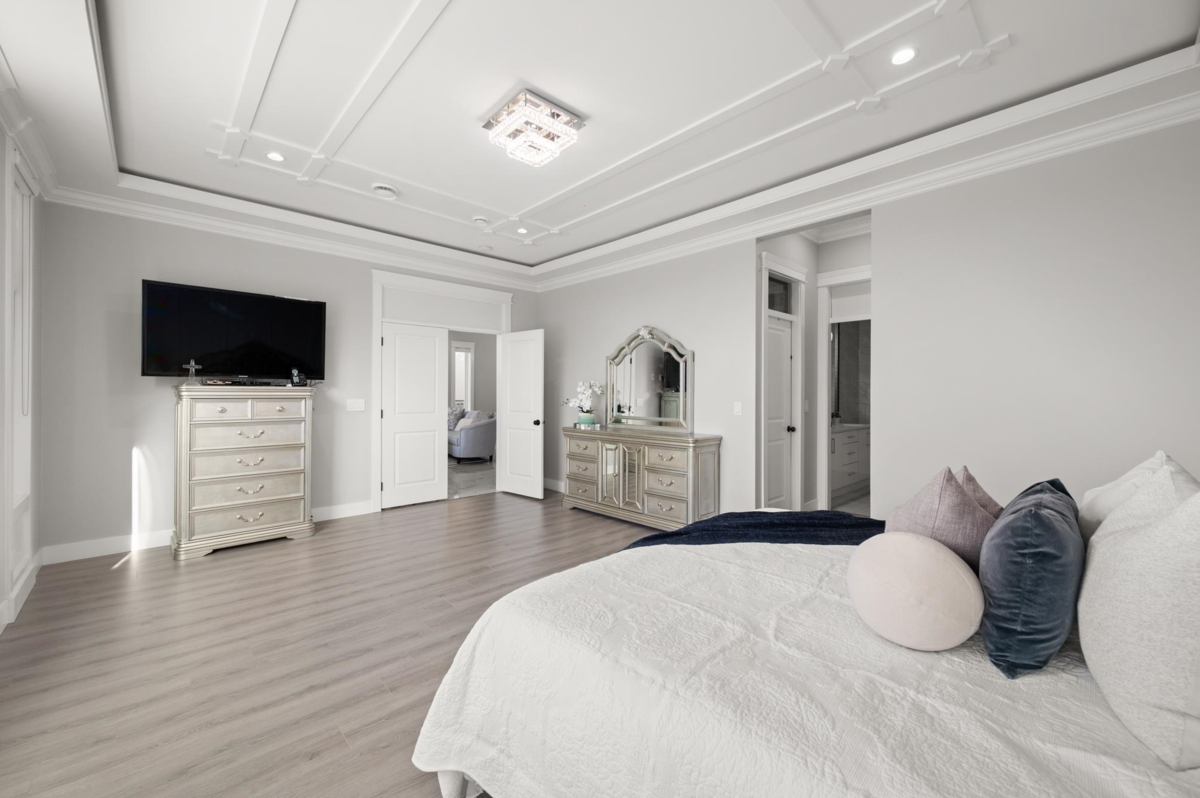 Hallway Photo of 11060 129 Street, Surrey, BC