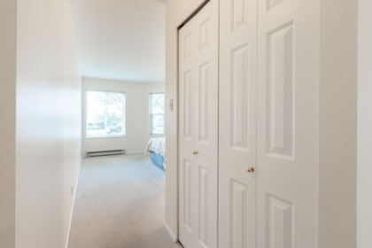 Basement Recreation Room Photo of 104 1378 Fir Street, White Rock, BC