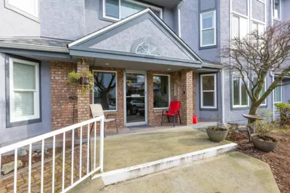 Community Amenities Photo (Clubhouse) of 104 1378 Fir Street, White Rock, BC