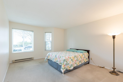 Laundry Room Photo of 104 1378 Fir Street, White Rock, BC