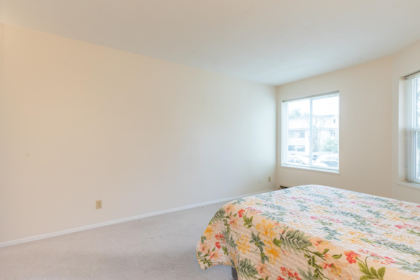 Mudroom Photo of 104 1378 Fir Street, White Rock, BC