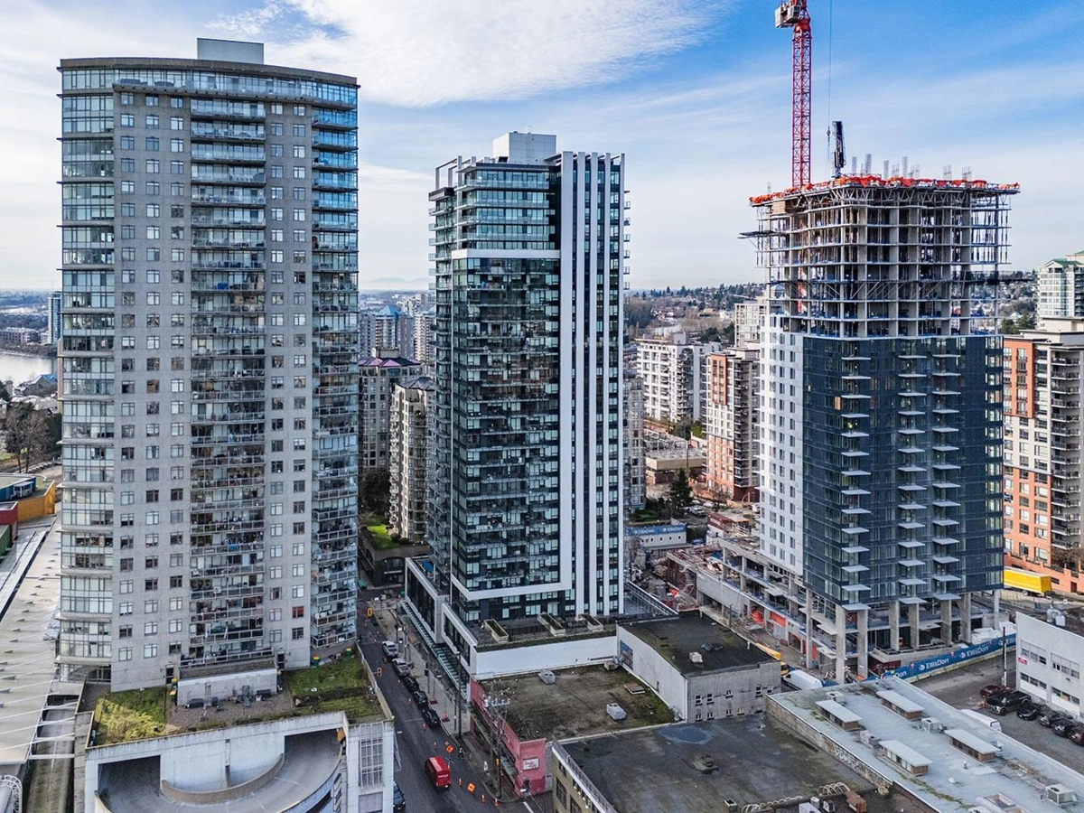 Front Yard Photo of 1609 823 Carnarvon Street, New Westminster, BC