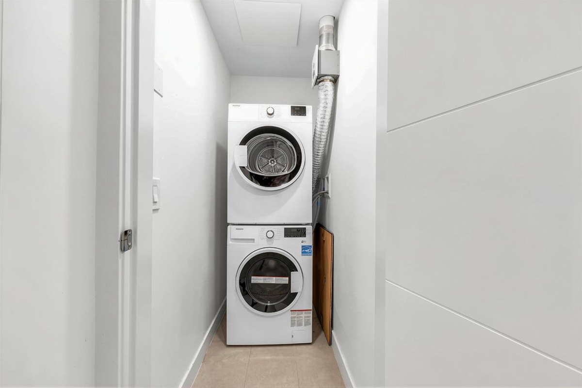 Outdoor Deck Photo of 1609 823 Carnarvon Street, New Westminster, BC