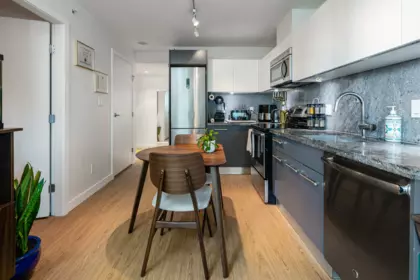 Kitchen Photo of 601 188 Keefer Street, Vancouver, BC