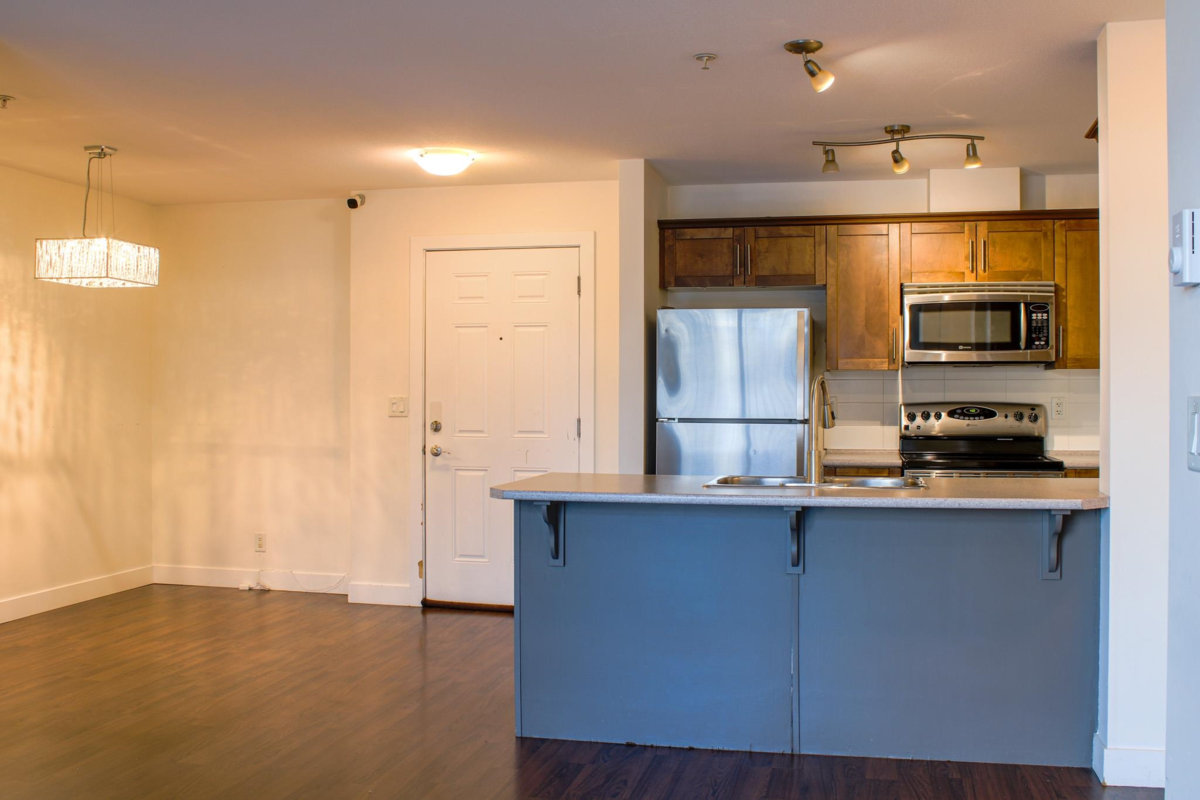 Kitchen Photo of 412 46150 Bole Avenue, Chilliwack, BC