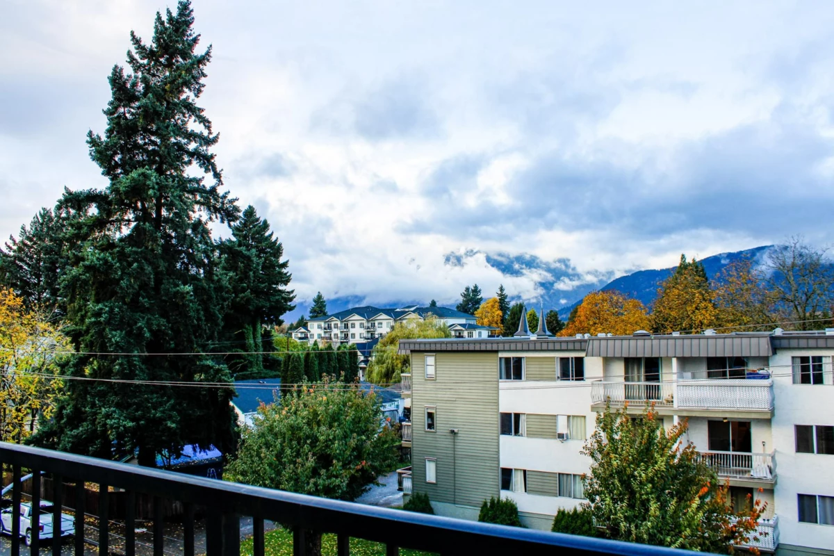 Laundry Room Photo of 412 46150 Bole Avenue, Chilliwack, BC