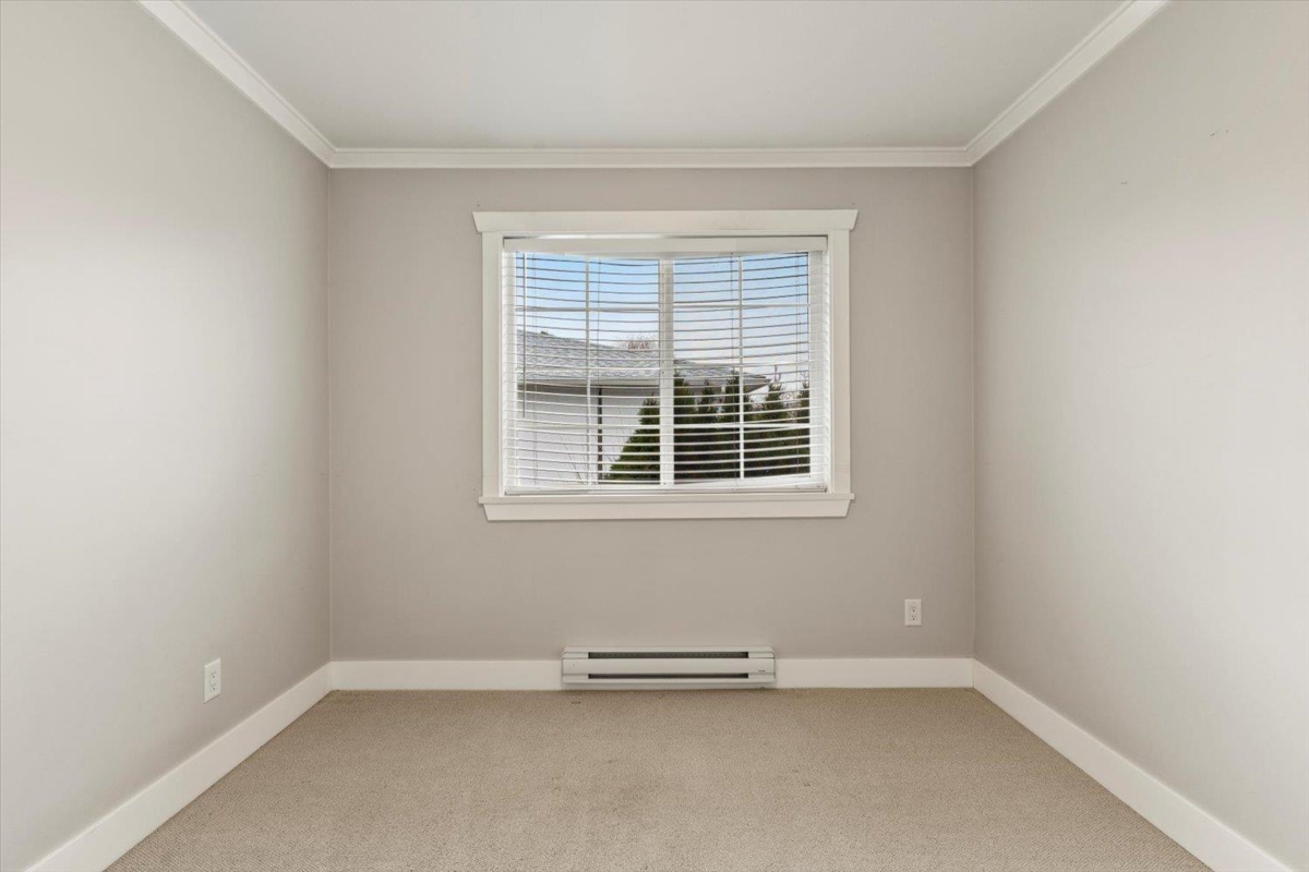 Bedroom 2 Photo of 207 45669 Mcintosh Drive, Chilliwack, BC