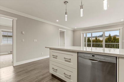 Breakfast Nook Photo of 207 45669 Mcintosh Drive, Chilliwack, BC