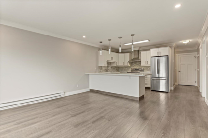 207 45669 Mcintosh Drive, Chilliwack, BC, Chilliwack — Apartment/Condo for sale
