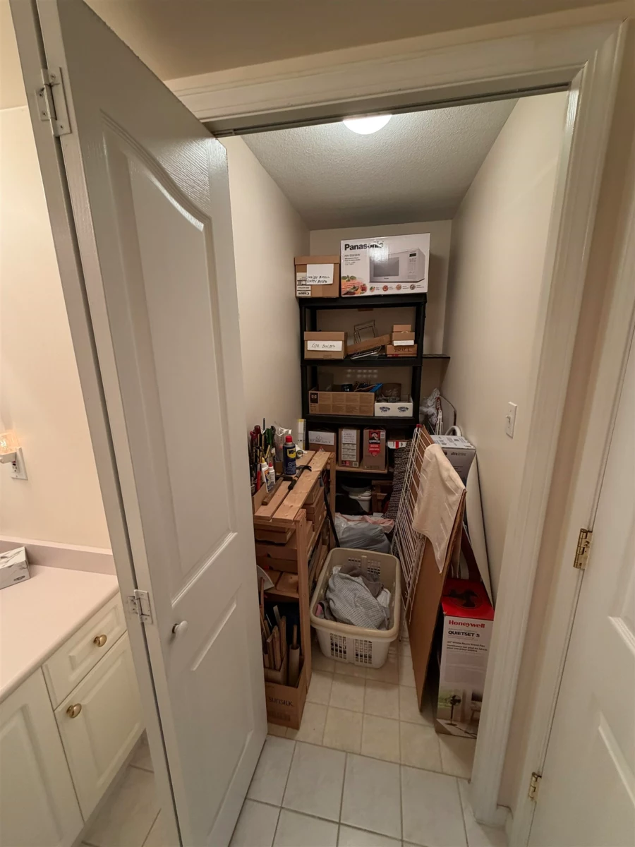 Basement Recreation Room Photo of 1505 6080 Minoru Boulevard, Richmond, BC