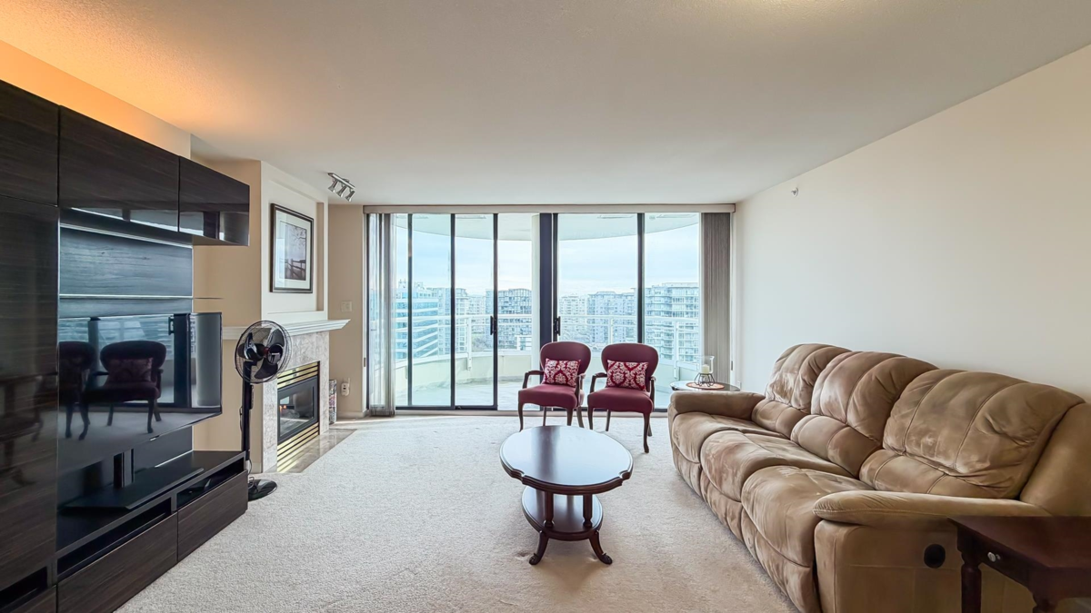 Family Room Photo of 1505 6080 Minoru Boulevard, Richmond, BC