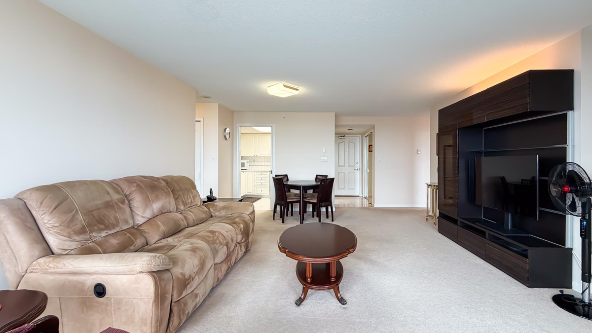 Pantry Photo of 1505 6080 Minoru Boulevard, Richmond, BC