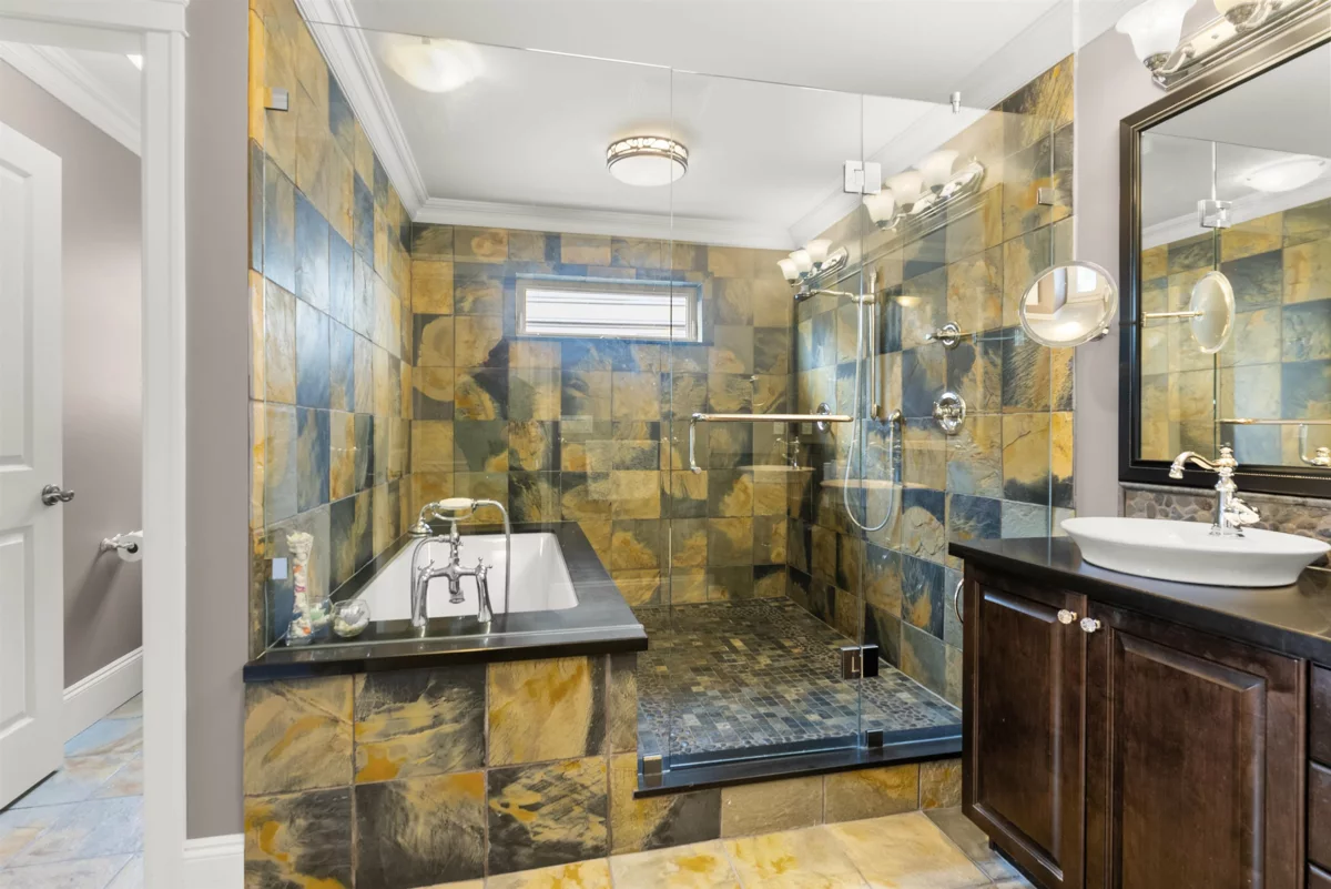 Basement Recreation Room Photo of A 5229 Lynn Place, Delta, BC