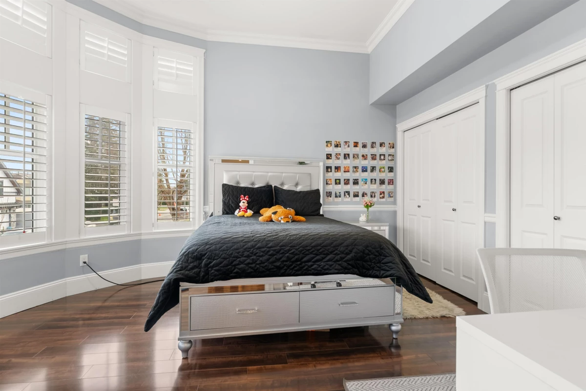 Entry Foyer Photo of A 5229 Lynn Place, Delta, BC