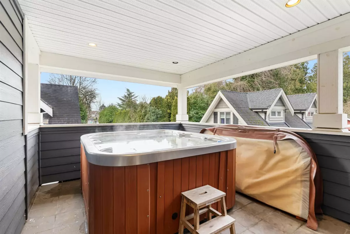 Mudroom Photo of A 5229 Lynn Place, Delta, BC