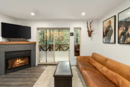 113 3070 Hillcrest Drive, Whistler, BC