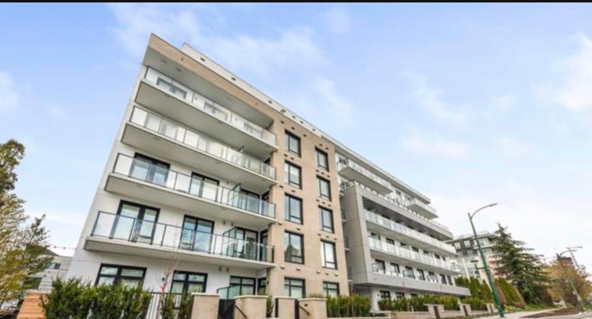 Family Room Photo of 312 6859 Cambie Street, Vancouver, BC