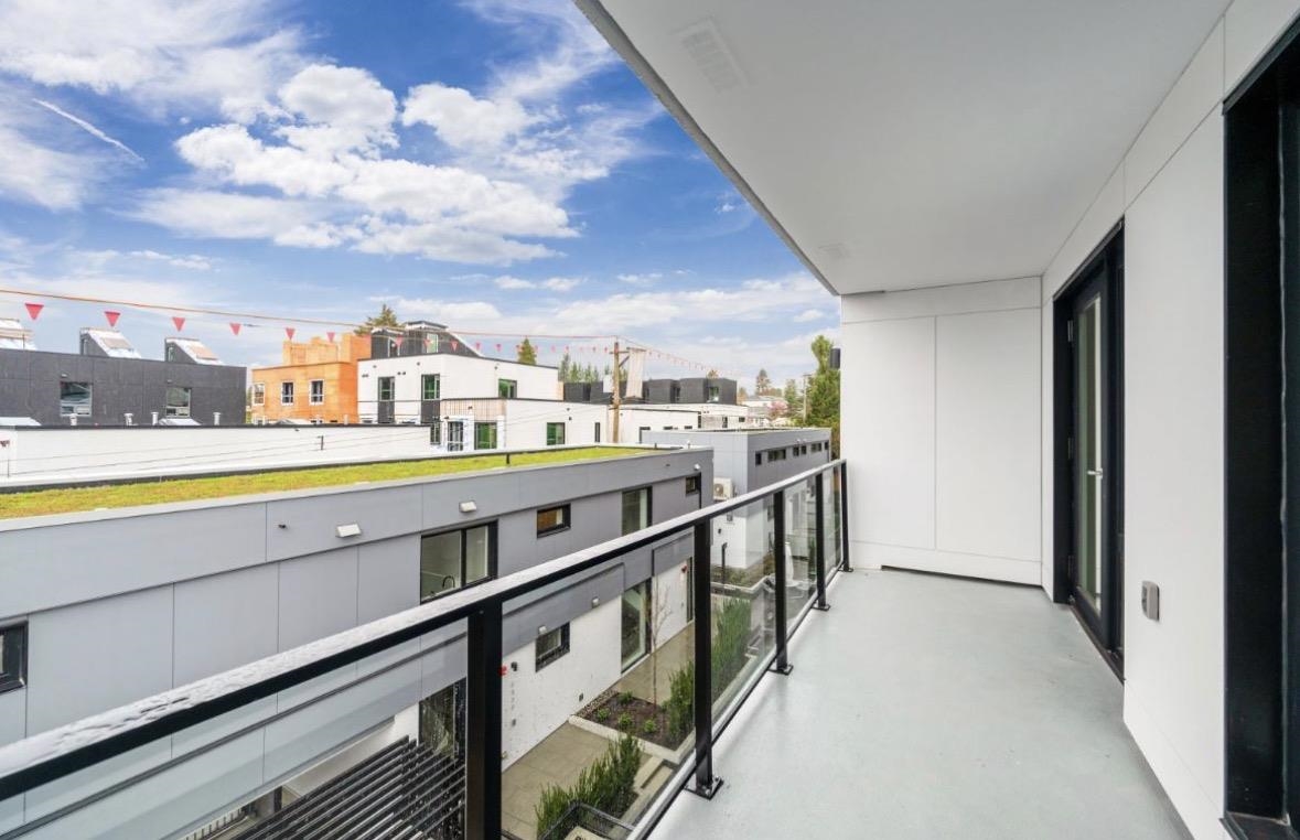 Guest Bathroom Photo of 312 6859 Cambie Street, Vancouver, BC
