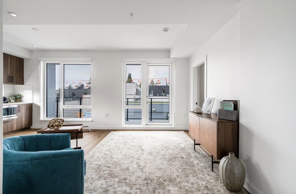 Kitchen Island Photo of 312 6859 Cambie Street, Vancouver, BC