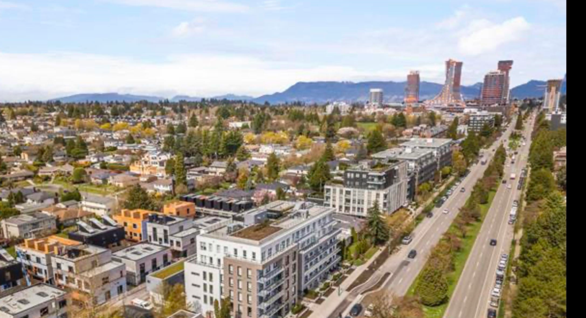 Laundry Room Photo of 312 6859 Cambie Street, Vancouver, BC