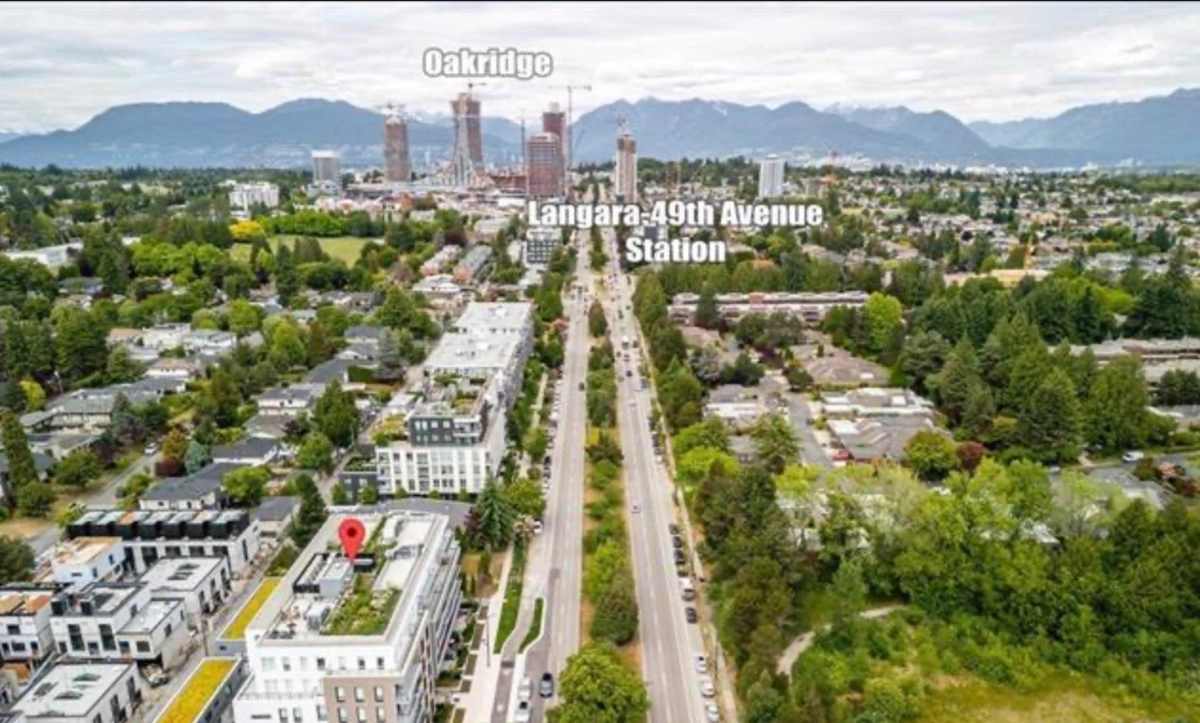 Office / Den Photo of 312 6859 Cambie Street, Vancouver, BC