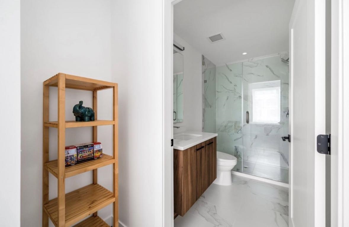 Primary Bathroom Photo of 312 6859 Cambie Street, Vancouver, BC