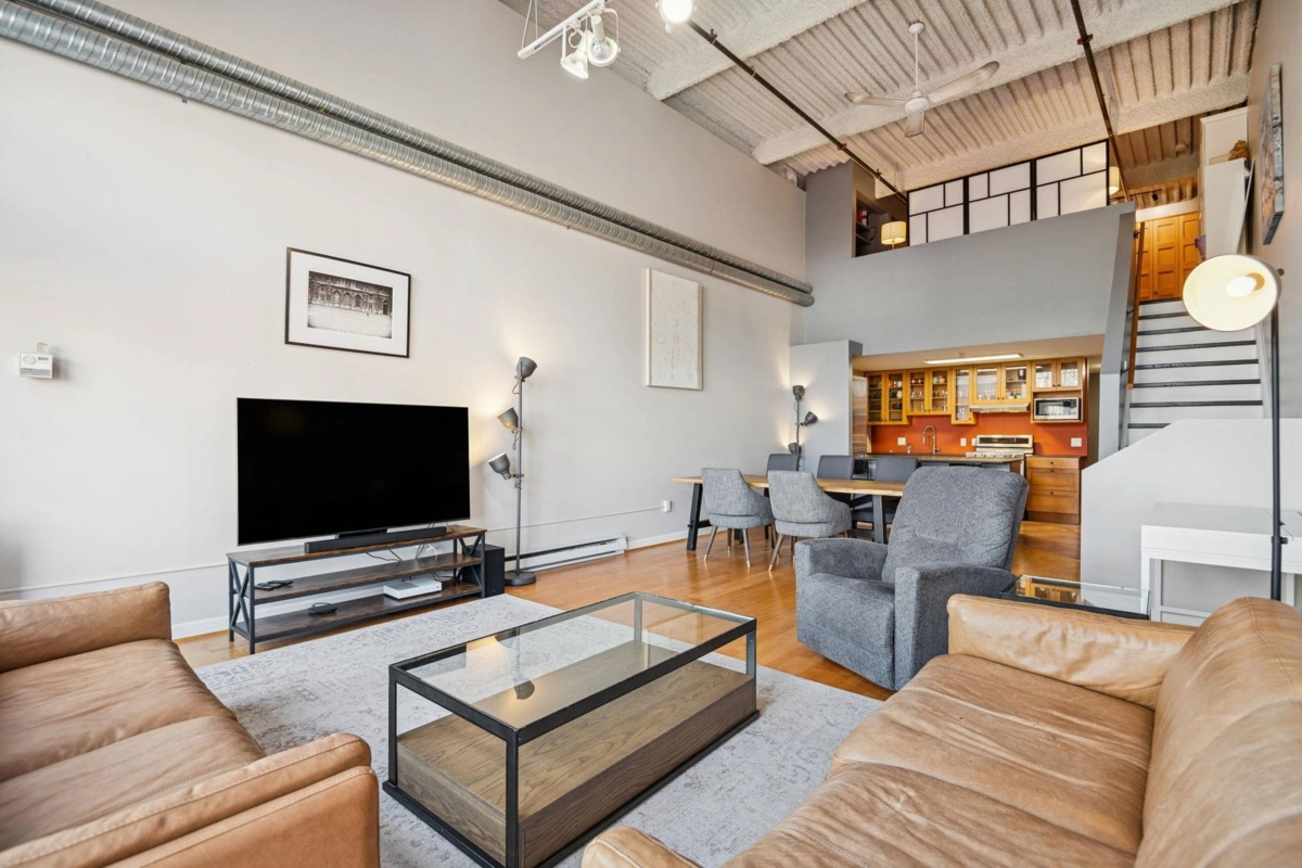 Kitchen Photo of 211 336 E 1st Avenue, Vancouver, BC