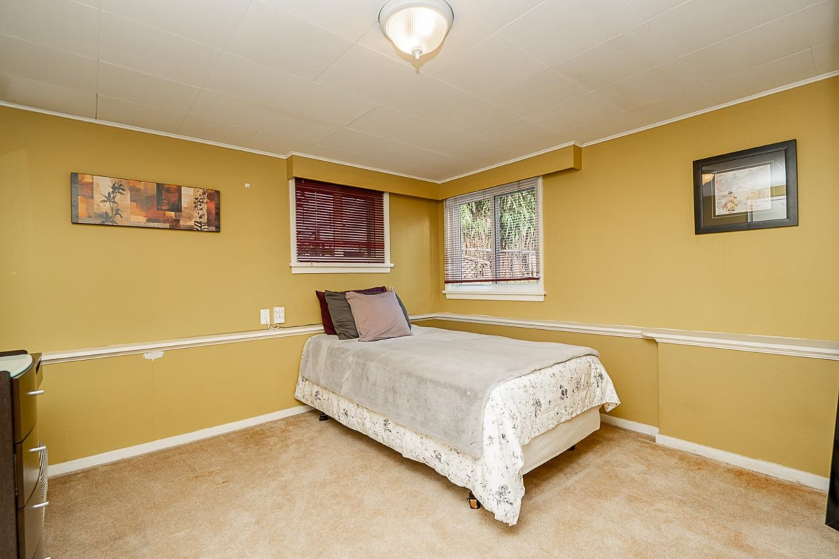 Backyard Photo of 22 E 18th Avenue, Vancouver, BC