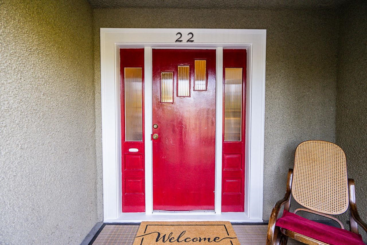 Family Room Photo of 22 E 18th Avenue, Vancouver, BC