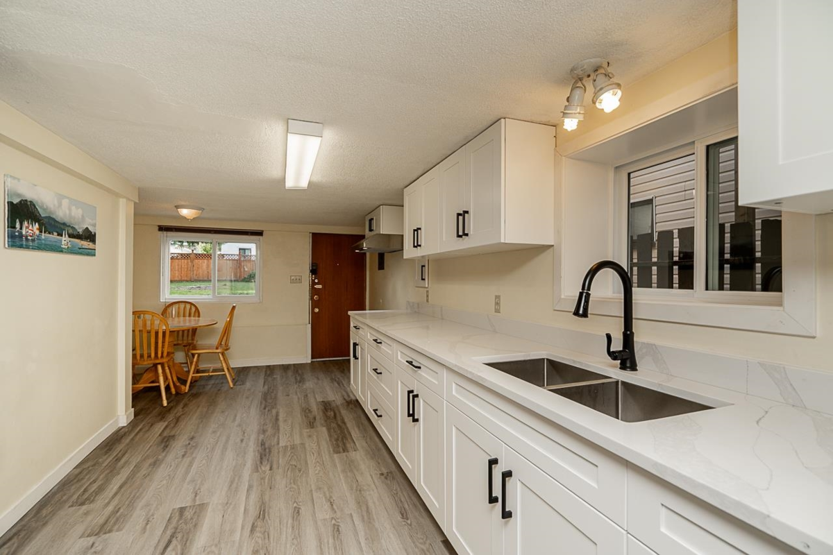 Garden / Landscaping Photo of 22 E 18th Avenue, Vancouver, BC