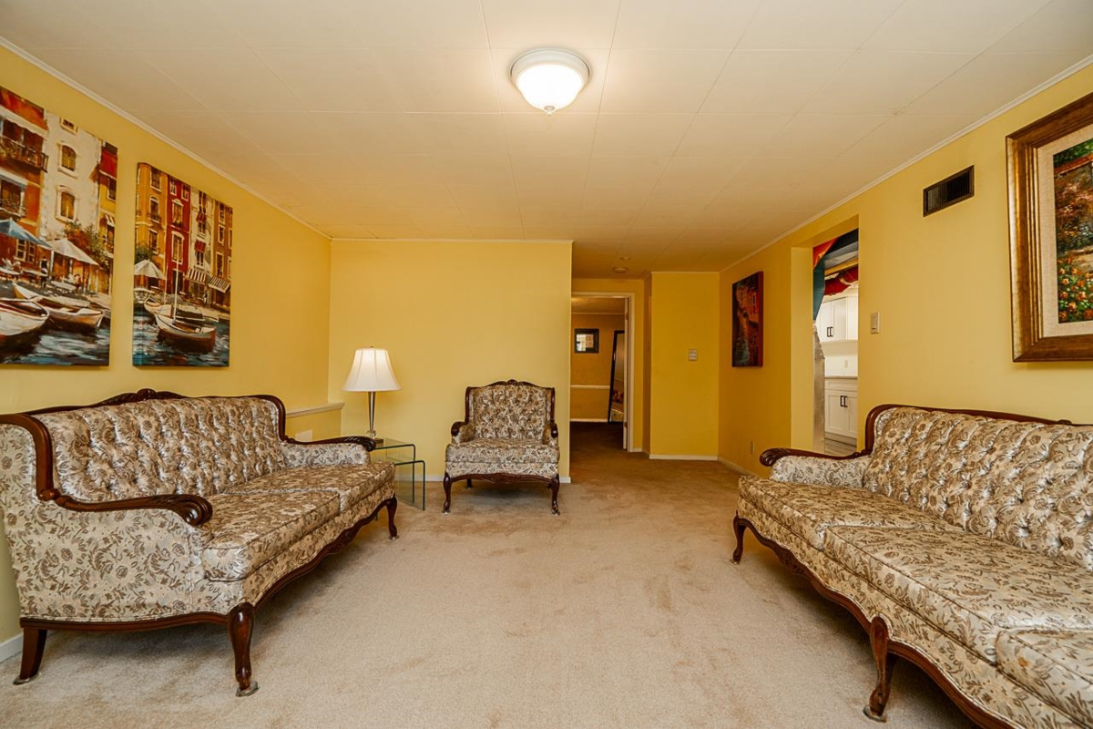 Outdoor Deck Photo of 22 E 18th Avenue, Vancouver, BC