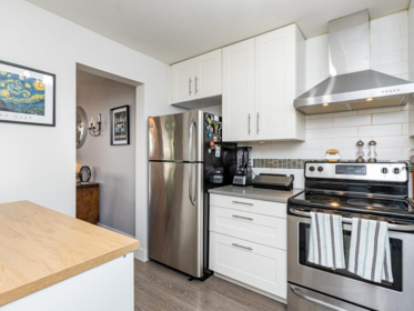 101 19130 Ford Road, Pitt Meadows, BC, Pitt Meadows — Apartment/Condo for sale
