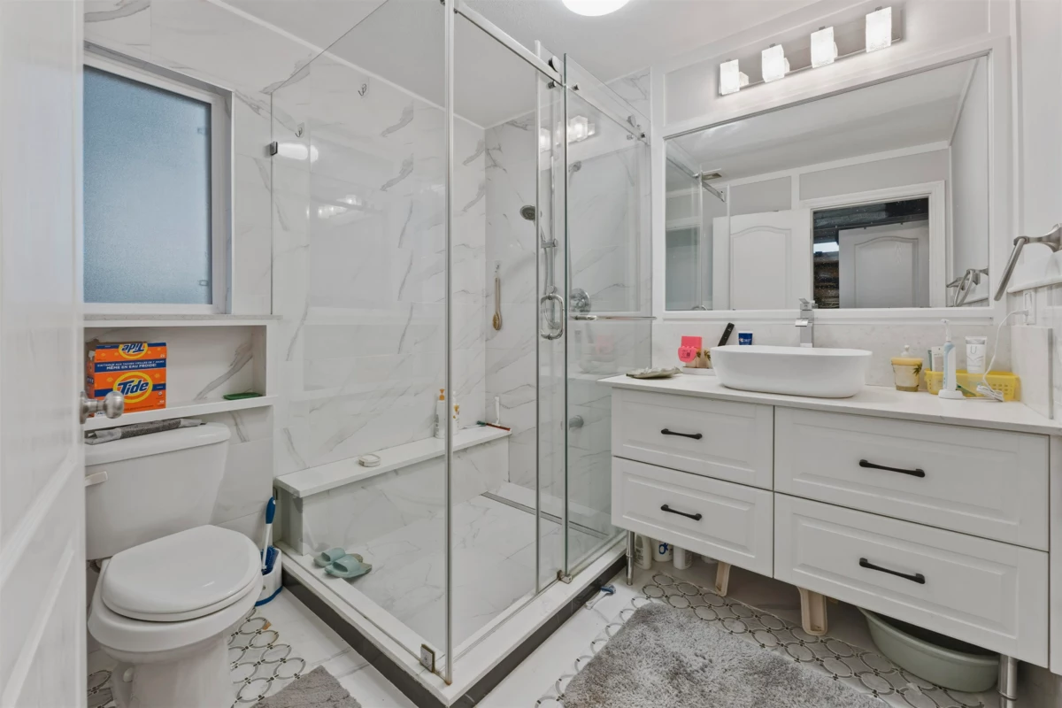 Loft / Bonus Room Photo of 9347 122 Street, Surrey, BC