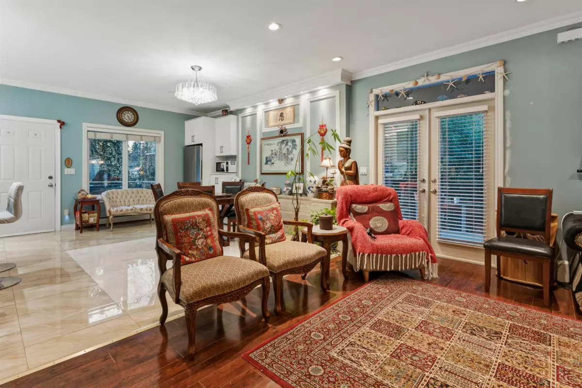 Primary Bathroom Photo of 9347 122 Street, Surrey, BC