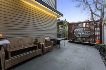 Front Yard Photo of 9347 122 Street, Surrey, BC