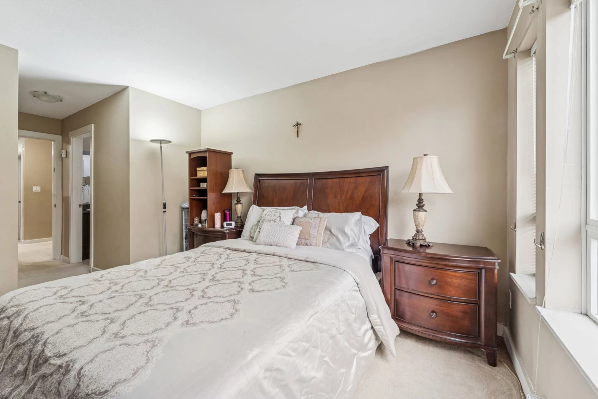 Laundry Room Photo of 22337 Sharpe Avenue, Richmond, BC