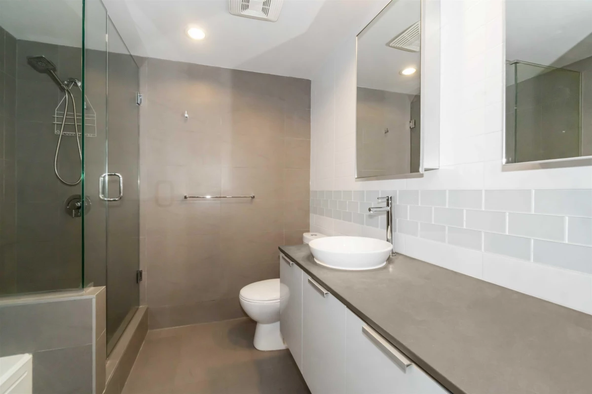 Bedroom 4 Photo of 2803 108 W Cordova Street, Vancouver, BC