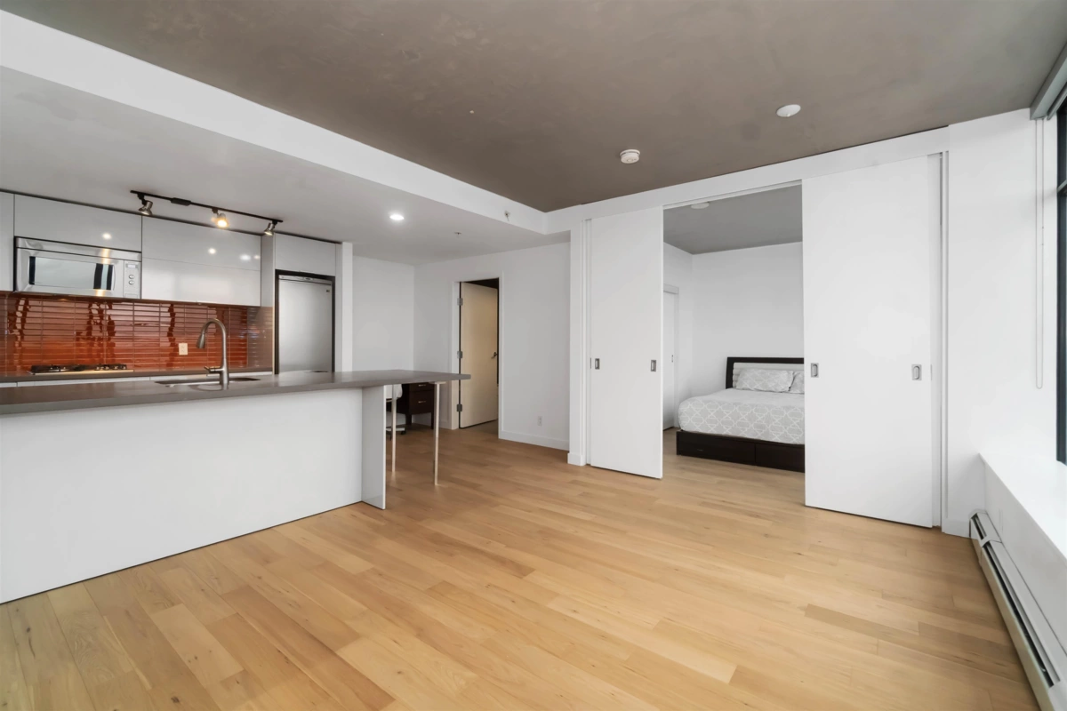 Dining Area Photo of 2803 108 W Cordova Street, Vancouver, BC