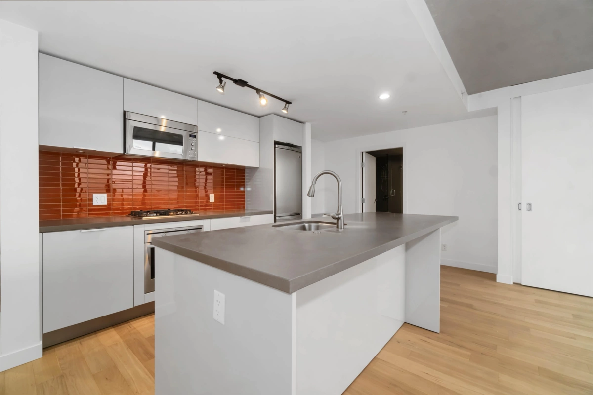 Kitchen Island Photo of 2803 108 W Cordova Street, Vancouver, BC
