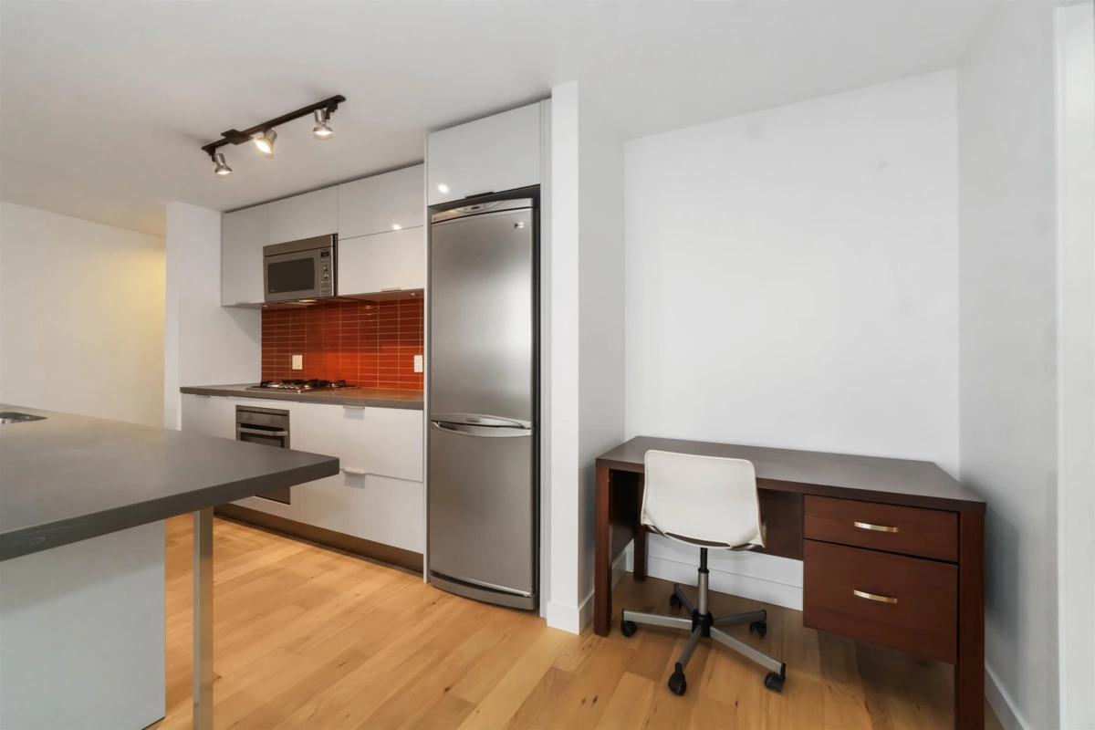 Primary Bedroom Photo of 2803 108 W Cordova Street, Vancouver, BC