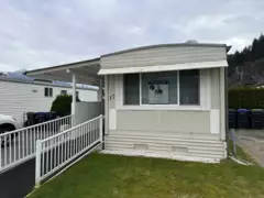 17 62780 Flood Hope Road, Hope, BC