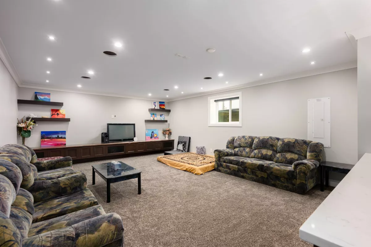 Outdoor Deck Photo of 14079 77a Avenue Avenue, Surrey, BC